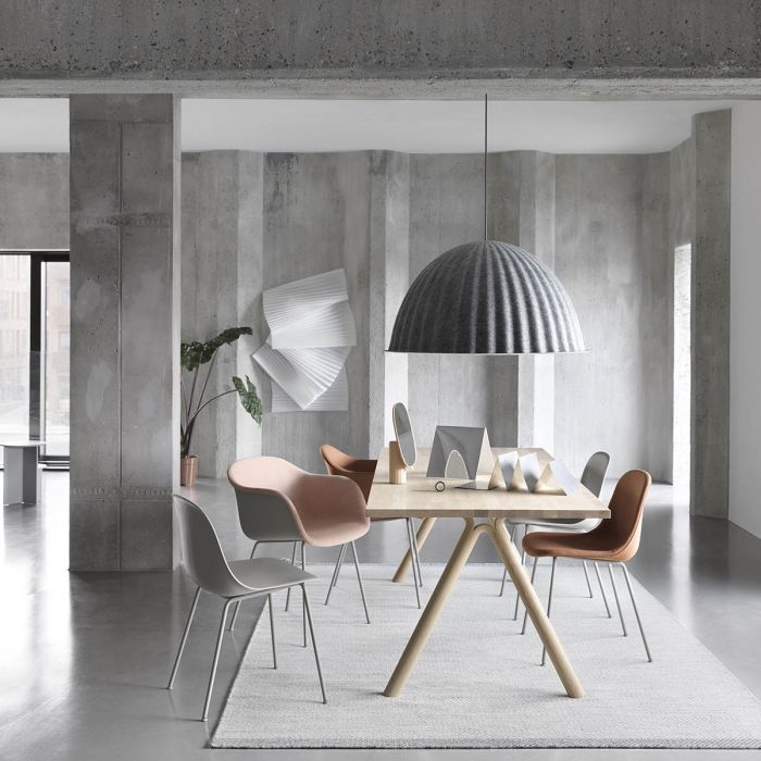 Split-Table-Fiber-Side-Armchair-Under-The-Bell-muuto-ilumia