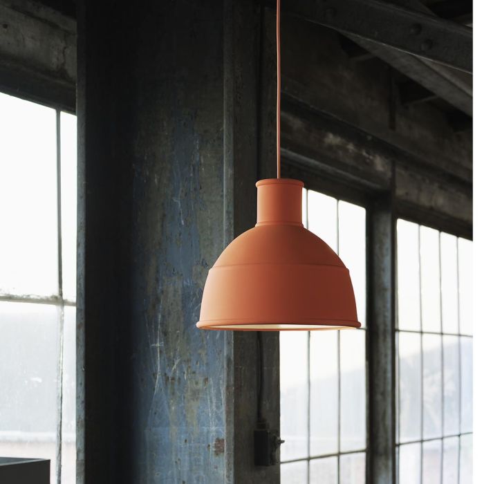 unfold-lamp-form-us-with-love-muuto-ilumia
