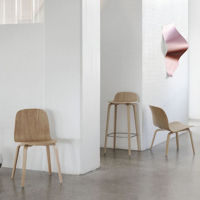 Visu-family-oak-wood-base-e27-muuto-ilumia