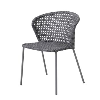 Lean_plecione_krzesło_ogrodowe_splot_francuski_szare_Cane-line_ilumia