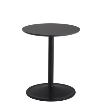 Soft-stolik-boczny-o41-h48-czarny-muuto-ilumia
