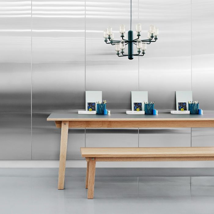 2017_Normann_Copenhagen_Showroom_Amp_Chandelier_-ilumia