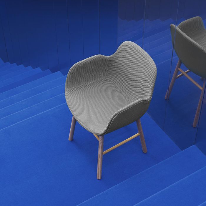 2020_Normann_Copenhagen_Hyg_Armchair_Oak_Oceanic_ilumia