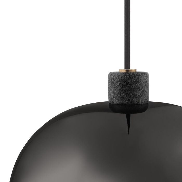 502013_Normann_Copenhagen_Grant_Pendant_Ø23_Black_ilumia_