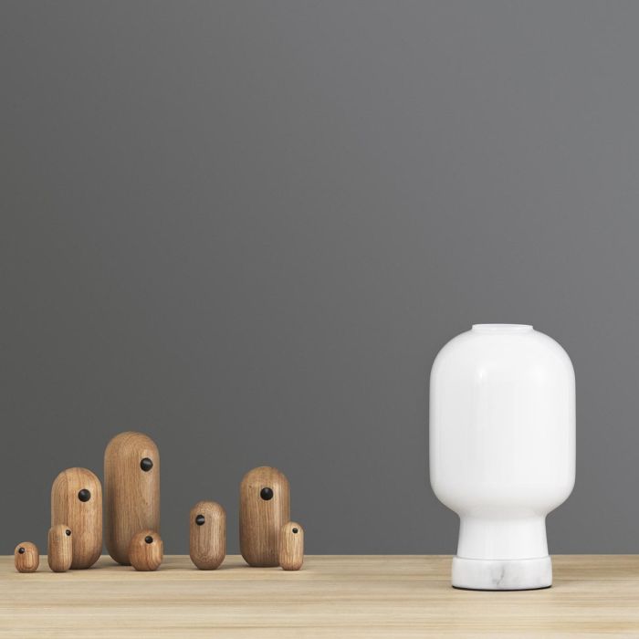 502075_Amp_Table_Lamp_EU_WhiteWhite_Normann_Copenhagen_ilumia
