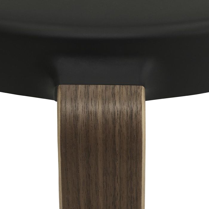 Tap_Stool_taboret_orzech_Normann_Cph_ilumia