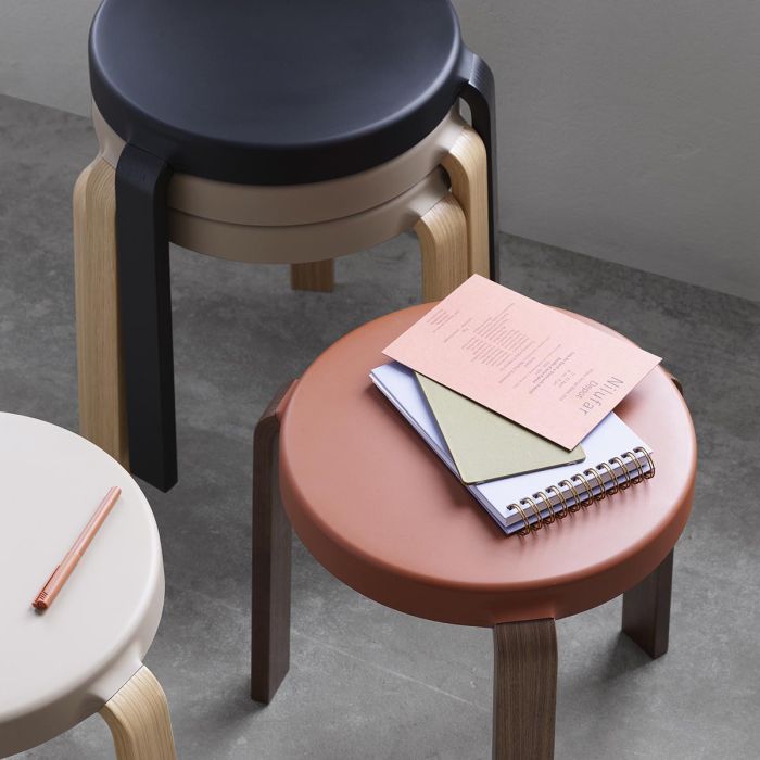 Tap_Stool_taboret_Normann_Cph_ilumia