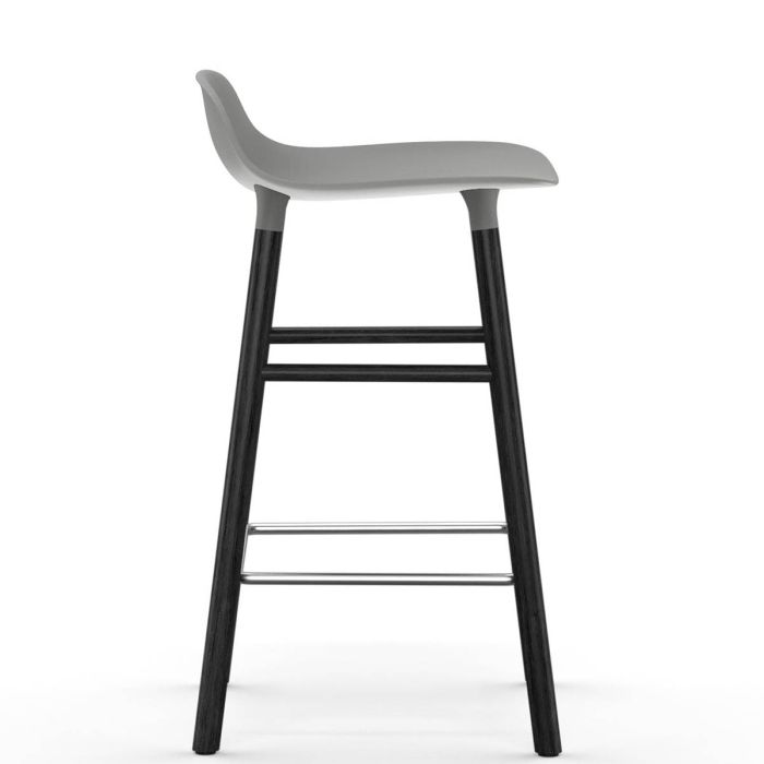 603213_Form_Barstool_65cm_Grey_BlackWood_Normann-Copenhagen-ilumia