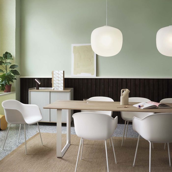 Muuto Rime 25 cm - lampa wisząca z mlecznego szkła