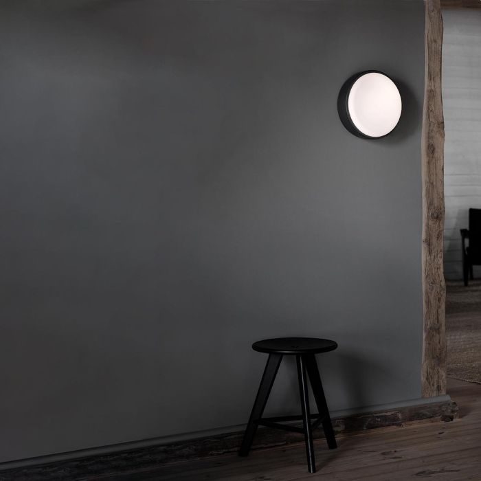 Over_Me_30_Back_Northern_ilumia
