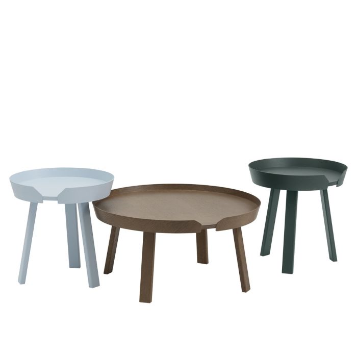 Around coffee tables Muuto ilumia