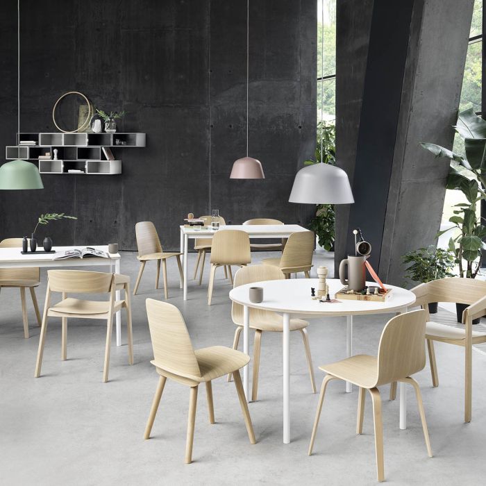 BaseTable_NerdChair_VisuChair_CoverChair_AmbitLamp_Stacked_muuto-ilumia