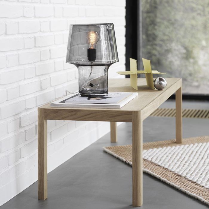 Pebble-workshop-table-side-detail-muuto-ilumia