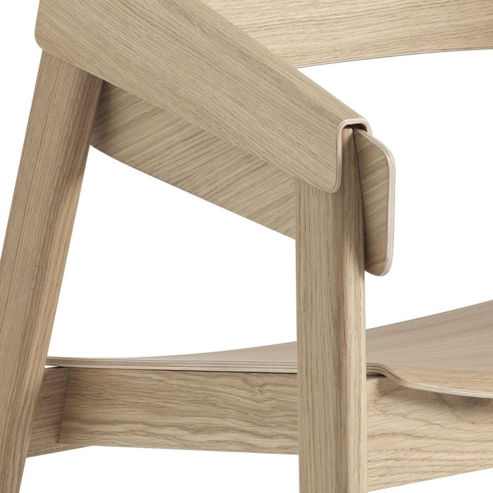 Cover-lounge-chair-oak-Muuto-ilumia