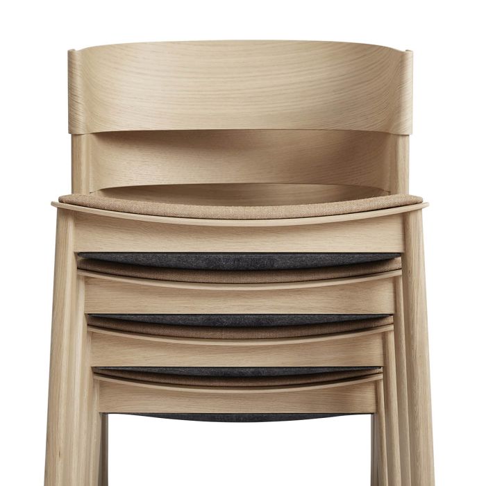Cover-side-chair-oak-Muuto-ilumia