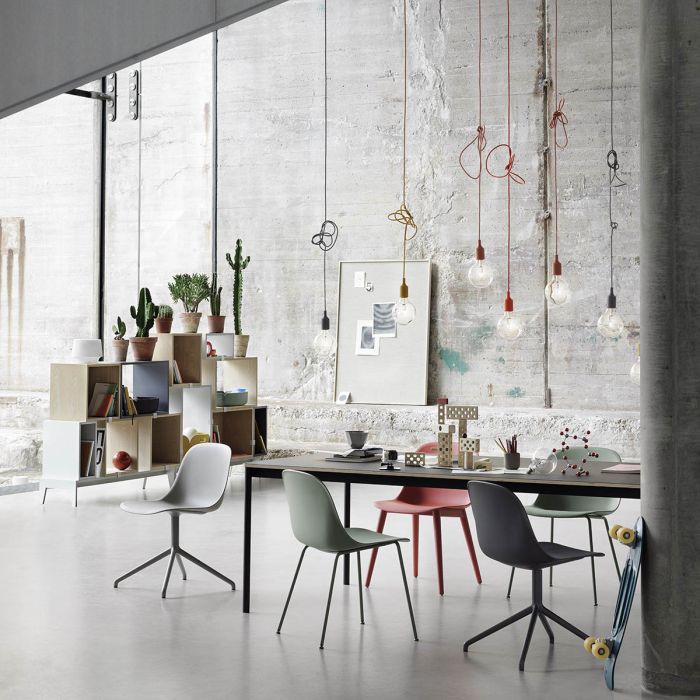 Fiber-sidechair-stacked-e27-base-Table-muuto-ilumia