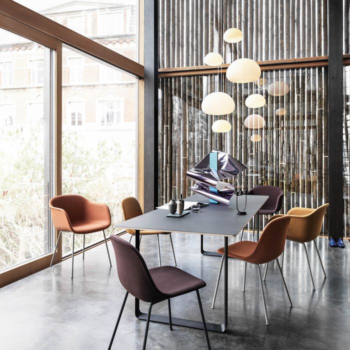 Fiber-steelcut-7070-fluid-balance-high-res-lifestyle-muuto-ilumia