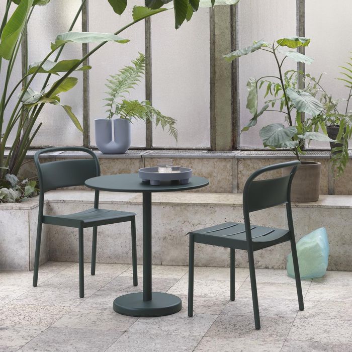 Linear_stalowe_krzesło_ogrodowe_muuto_ilumia