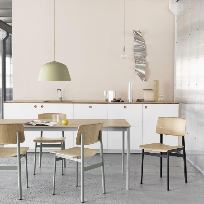 Loft-chair-Base-table-oak-grey-Ambit-beige-green-E27-muuto-ilumia