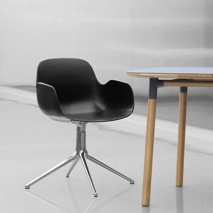 Normann_Copenhagen_Form_Swivel_Alu_ilumia
