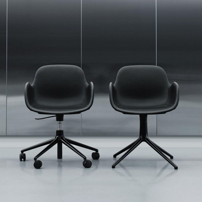 Normann_Copenhagen_Form_Swivel_Black_Alu_ilumia