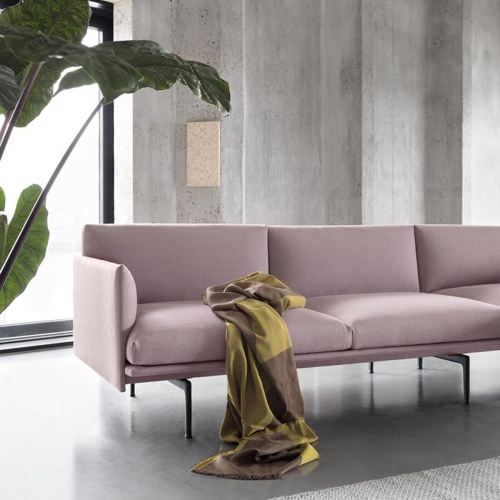 Outline-Chaise-longue-Fiord-551-Airy-plum-Ply-Sway-Leaf-Floor-Lamp-muuto-ilumia