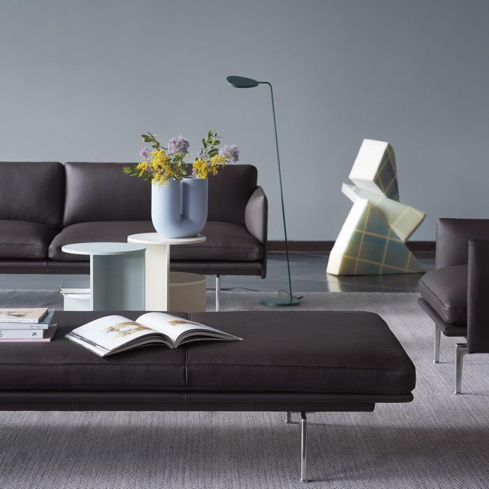 Outline-daybed-easy-leather-root-alu-kink-halves--eaf-dark-green-muuto-ilumia