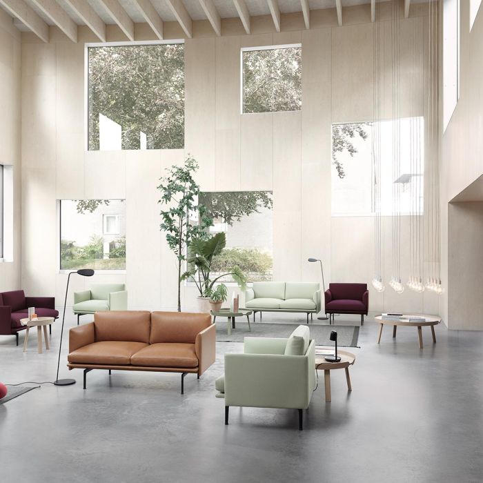 Outline-studio-around-e27-chandelier-leaf-floor-lamp-focus-lamp-ply-rug-muuto-ilumia