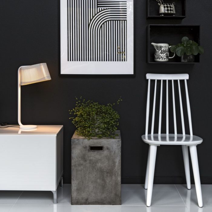 Secto_Design_Owalo_7020_table-ilumia-900x900