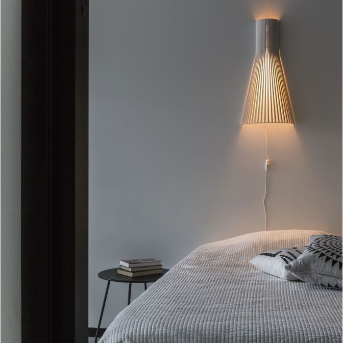 Secto_Design_Secto_4230_birch_sw-ilumia-900x900