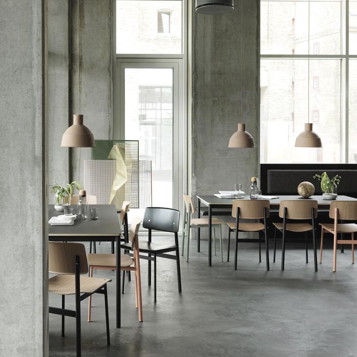Unfold-base-table-loft-chair-corky-elevated-vase-groove-ilumia
