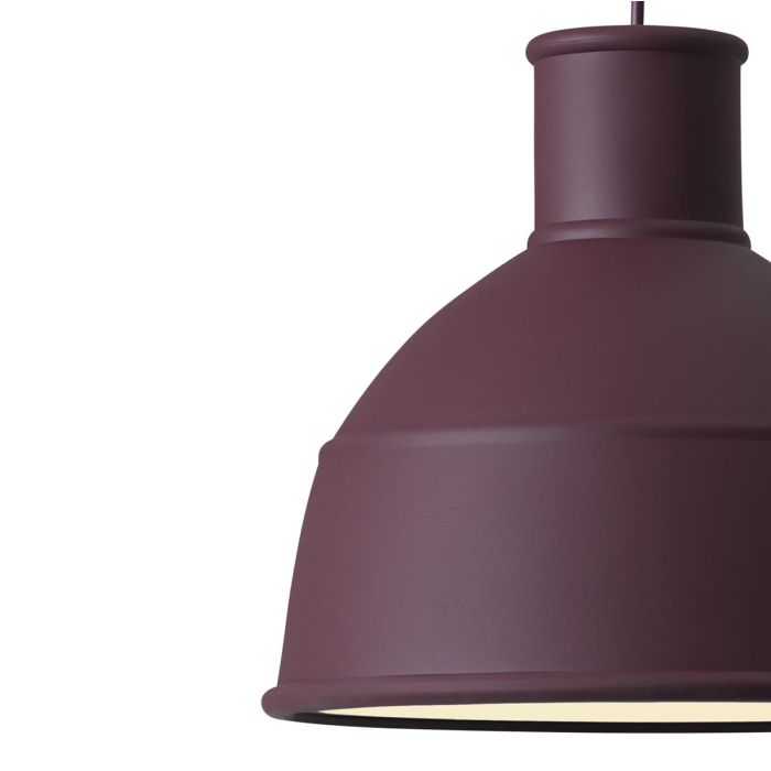 09018 Unfold - ponadczasowa lampa industrialna z silikonu - burgund