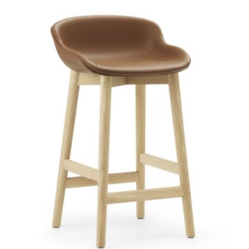 Hyg-stołek-barowy-tapicerowany-skóra_koniak_65cm-dąb-Normann-Cph-ilumia