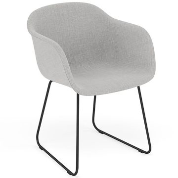 Fiber-Armchair-Sled-Base-Remix123-24107-BLACK_Muuto-ilumia