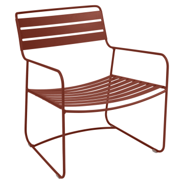 Surprising_fotel_ogrodowy_Red_Ochre_Fermob_ilumia